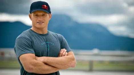 Vodafone gives Kiwis chance to take on Jimmy Spithill