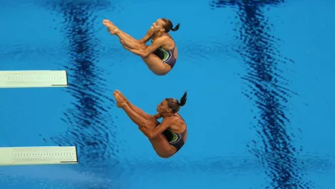 Olympics day 2 diving 20120729 093615 836 tania cagnotto francesca dallape