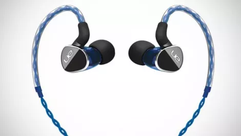 Review: Logitech UE900