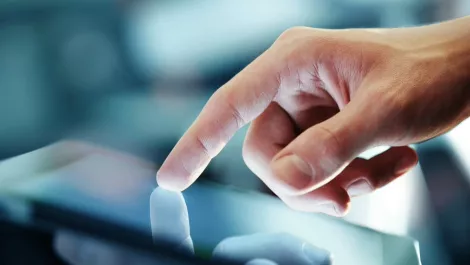 Touchscreen desktops to boost sluggish market; Windows gaining tablet ground