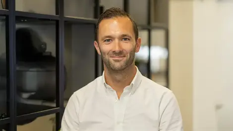 Ps   will clowes   headshot