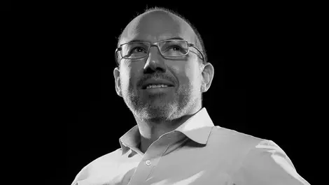 Andres botero headshot