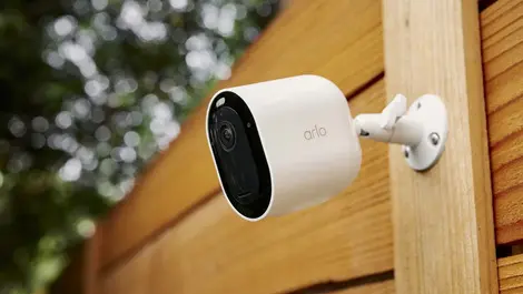 Arlo pro 6   lifstyle 1