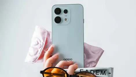 Hands-on review: Oppo Reno 16 Pro 5G balances style